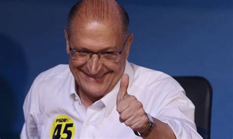 Reforma da Previdência Alckmin vai reunir PSDB e defende fechamento de