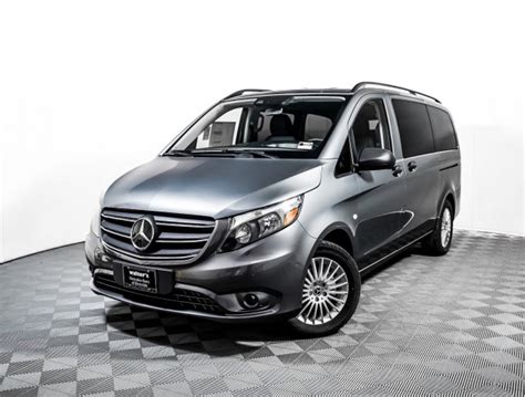 New Mercedes Benz Metris Passenger Van Standard Roof Wheelbase