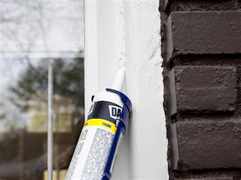 Window Caulking Practical Tips Indoor And Outdoor Earlyexperts