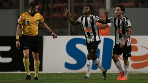 Atlético MG poupa oito jogadores importantes para jogo da Sul Americana