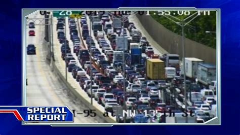 I 95 Express Lanes Reopen At Nw 151 St After Car Crashes Into Barrier Wsvn 7news Miami News