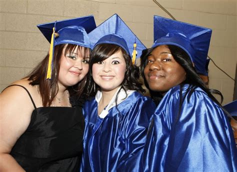 La Vega High School Graduation 2011 Photos