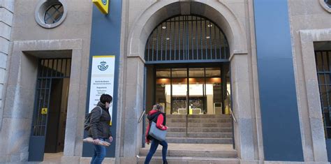 Correos Reabre La Oficina Central De Reus Tras Dos A Os Cerrada