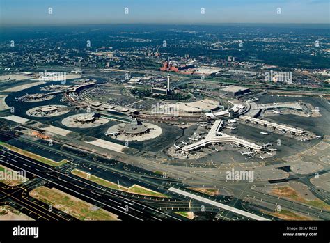 Aerial of Newark Liberty International Airport, Newark NJ Stock Photo - Alamy