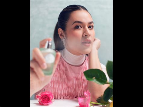 raine beauty luncurkan koleksi eau de parfum bisa  layering sesuai