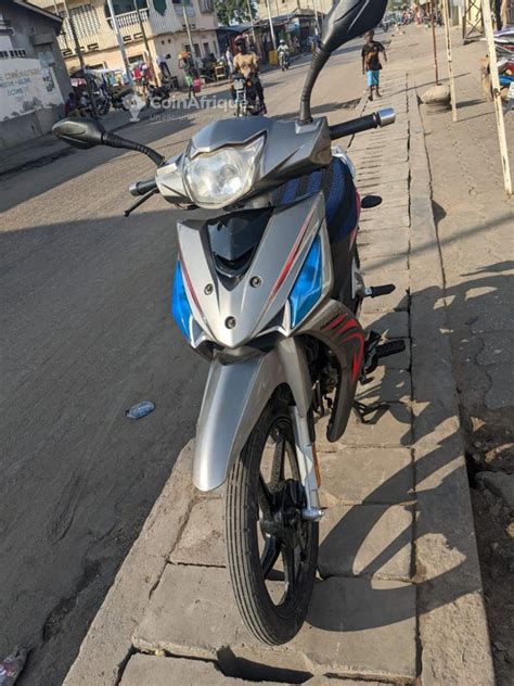 Motos Scooters Haojue Lucky 2019 Neufs Et Occasions Au Togo