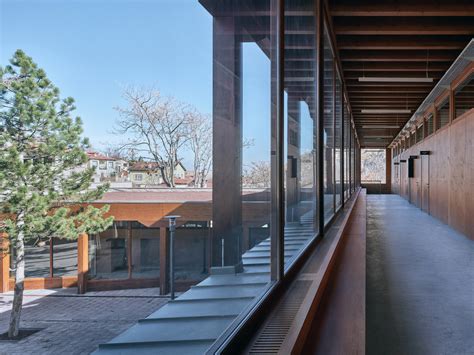 Gallery Of Sille Primary School Teget 16