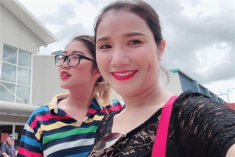 Nhan sắc như hot girl của con gái bà mối quốc dân Cát Tường