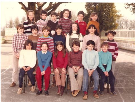 Photo De Classe CM2 1981 1982 De 1981 Ecole J De Grailly Port D