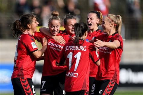 Sc Freiburg Frauenmannschaft Bundesliga Heimspiel Freiburg Tourismus