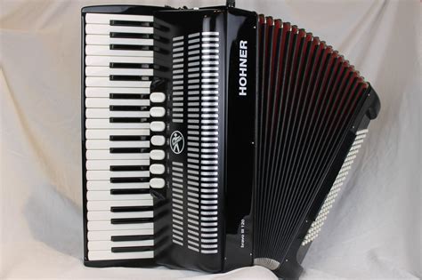 4989 Black Hohner Bravo Iii Piano Accordion Lmm 41 120