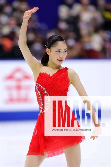 Hana Yoshida DECEMBER 22 2022 Figure Skating Eiskunstlauf Japan