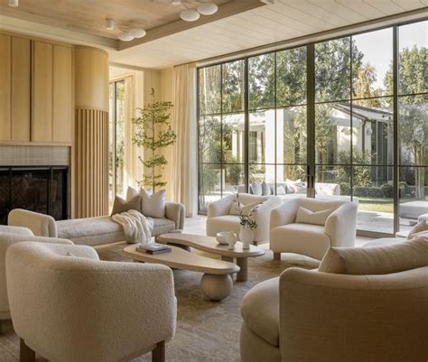 Muskoka Living On Instagram Muskokaliving Luxury Living Room