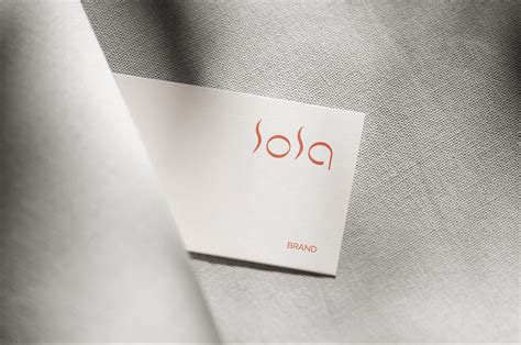 Фирменный стиль бренда женской одежды Lola on Behance