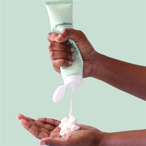 Literally Every Different Type Of Facial Cleanser There Is—explained Emily Cottontop