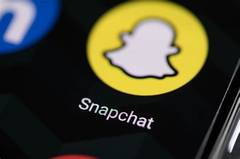 Ios Et Android Comment Activer Le Mode Sombre Sur Snapchat