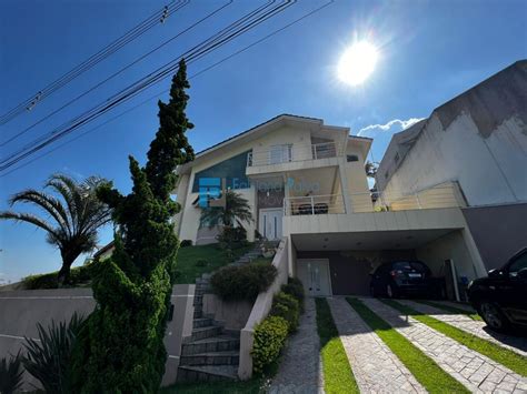 Casa em Condomínio para Venda Condomínio Arujá Hills III localizado