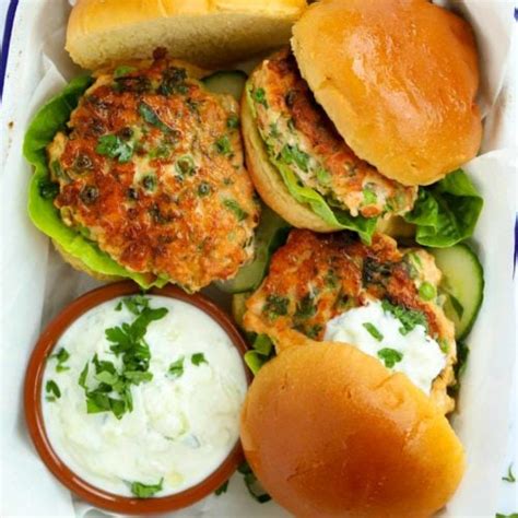 Fresh Salmon Burgers {with Tzatziki Dressing}