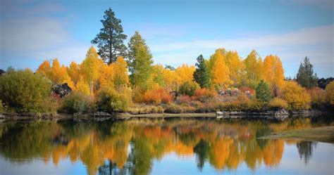 10 Best Resorts In Bend Oregon To Book For A Perfect Fall Getaway