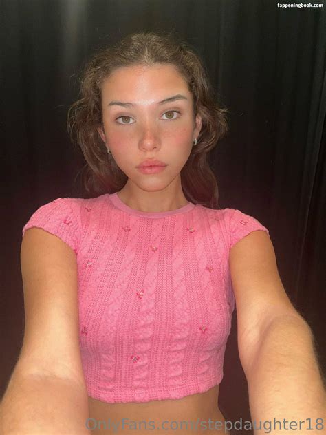 Stepdaughter Nude OnlyFans Leaks Fappening Page FappeningBook