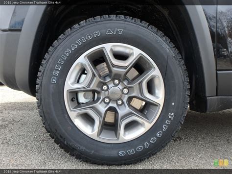 2019 Jeep Cherokee Trailhawk Elite 4x4 Wheel And Tire Photo 126226927