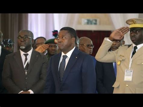 Togo Faure Gnassingb Signe La Nouvelle Constitution Youtube