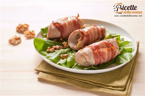 Involtini Di Lonza Con Pancetta Pere E Noci Ricette Della Nonna