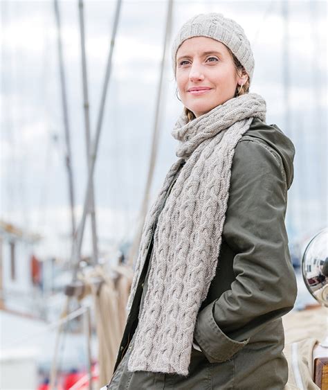 Easy Folded Poncho Pattern – Churchmouse Yarns & Teas