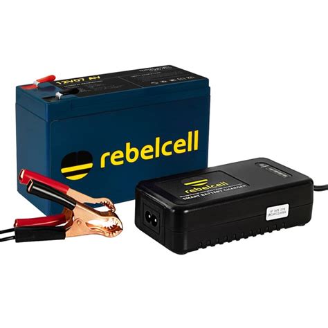 Rebelcell 12V07 AV Li ion Akku mit 12 6V4A Li Ion Ladegerät echolote24