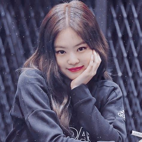 Pin oleh dunie cư tề di Jennie