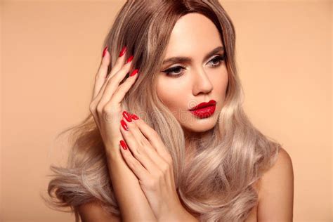 Makeup Manicured Nails Beauty Portrait Of Blonde Woman With Red Lips