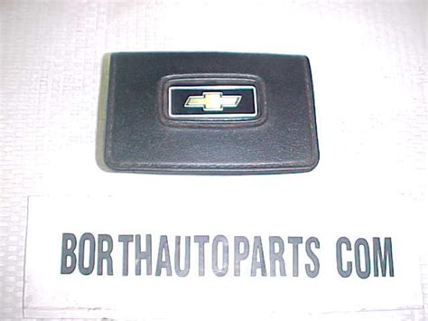 1978 88 Chevy Truck Horn Button Gm No 9761395 NOS BorthAutoParts