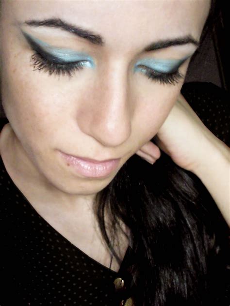 Makeup And Art Freak Black Blue