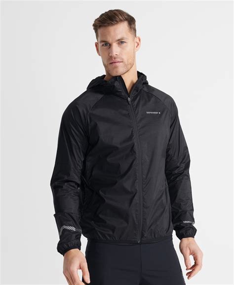 Mens Run Lightweight Wind Shell Jacket In Black Superdry