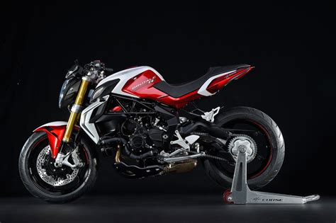 Mv Agusta Brutale 800 Rr 2014 2015 Specs Performance And Photos