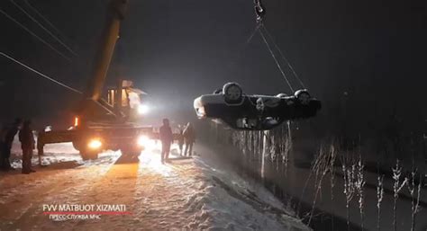 В Намангане водитель автомобиля «Nexia» не справился с управлением и ...