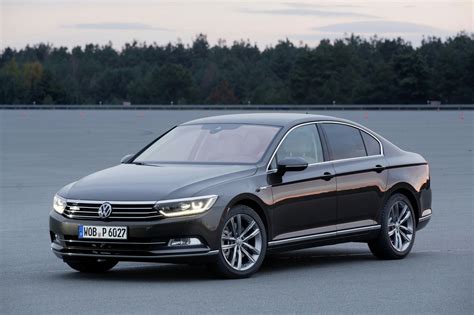 Vw Passat B8 Vs Skoda Superb Opony Skoda