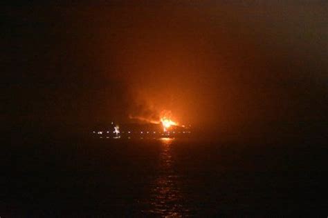 Major Fire On Ultra Large Containership Maersk Honam In Arabian Sea