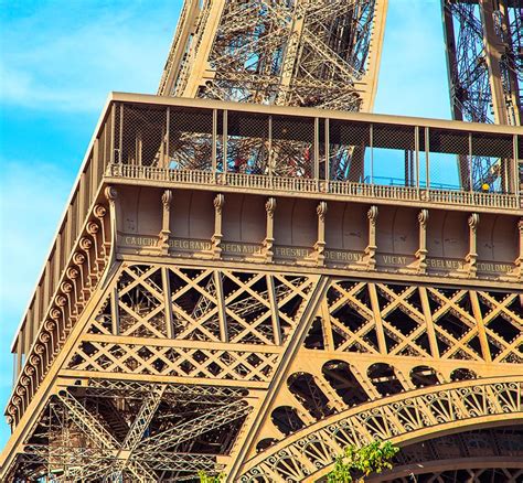 Maravillas Desde Mi Pantalla La Torre Eiffel Un Icono De Altura Que