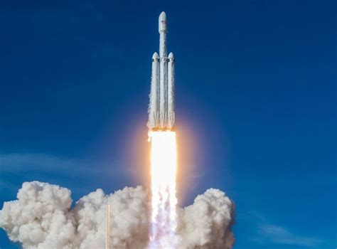 SpaceX’s Falcon Heavy rocket seems to be a hit with satellite companies ...