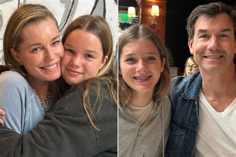 Rebecca Romijn And Husband Jerry O Connell Pose With Twin Daughters In