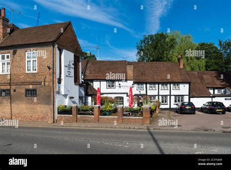 Chalfont St Peter Hi Res Stock Photography And Images Alamy