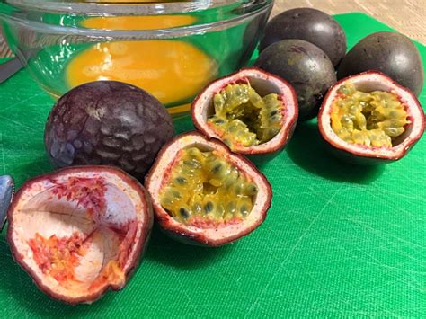 What Does Passion Fruit Taste Like