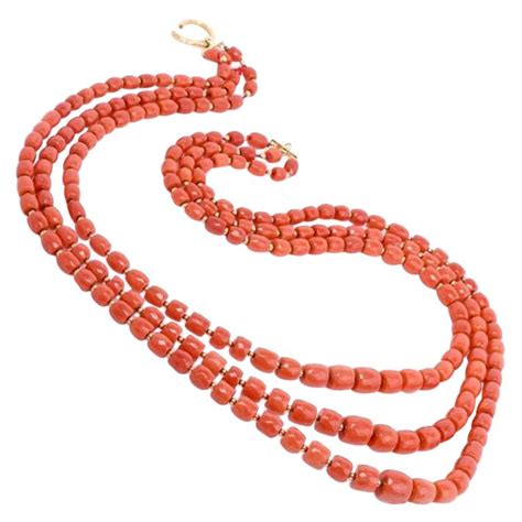 17 Inxh Triple Strand Natural Red Coral Bead Necklace 18k And 22k