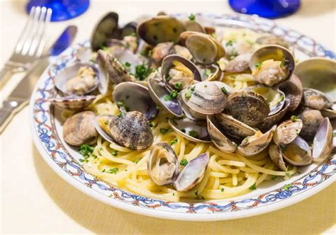 Ricette Napoletane Per La Vigilia Di Natale Trova L Ispirazione In Tavola