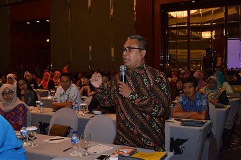 Seminar Nasional Peran Lps Dalam Pencegahan Dan Penanganan Krisis