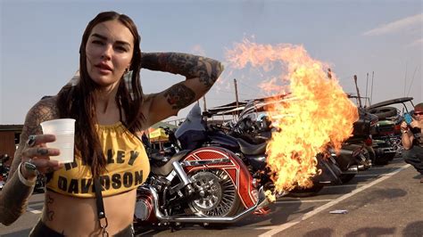 Bike Show Bell Brawl And Hot Chicks Sturgis 2021 Buffalo Chip Youtube