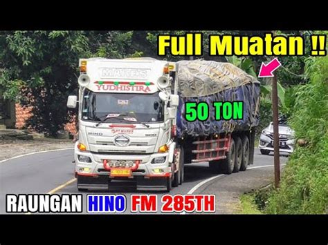 Muatan Berat Nanjak Merayap Trailer Hino Fm Th Truk Kontainer