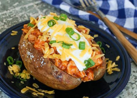 Bbq Chicken Stuffed Baked Potatoes