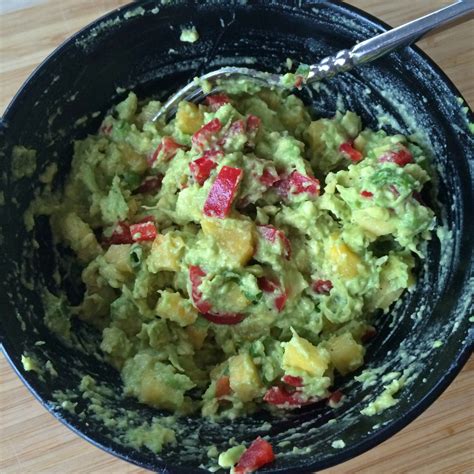 Hawaiian Chicken Burgers With Pineapple Guacamole The Sisters Kitchen